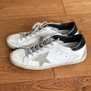 Golden Goose Super Star Preloved excellent condition, worn less than 5 times